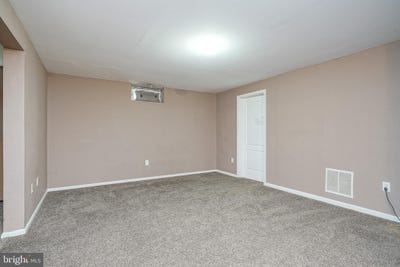 /international/us/8-merganser-court-glassboro-nj-110099491026/?lang=de