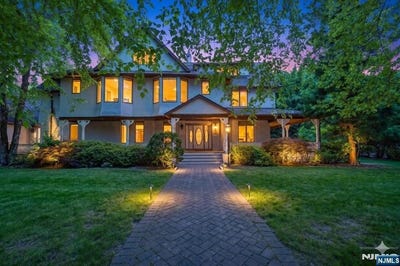 /international/us/209-maple-street-englewood-nj-110108858507/