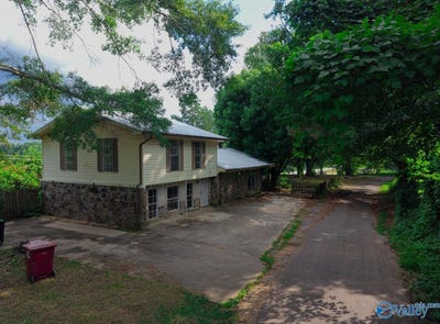 /international/us/414-buckhorn-trail-hamilton-al-110108536780/
