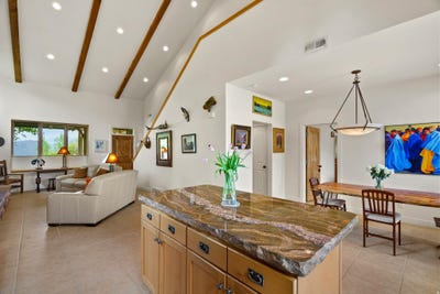 /international/us/5802-e-big-horn-pkwy-eden-ut-110107988644/