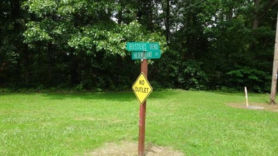 /international/us/22-hildebrand-drive-huntingburg-in-110100303764/