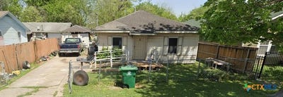 /international/us/7217-cowart-st-houston-tx-110108144355/