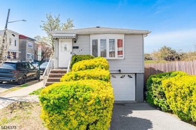/international/us/1701-79th-st-north-bergen-twp-nj-110107304889/