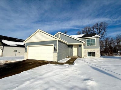 /international/us/37720-greenway-avenue-north-branch-mn-110107392827/