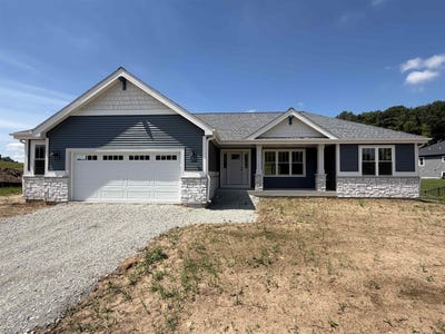 /international/us/171-savannah-parkway-deerfield-wi-110109028296/
