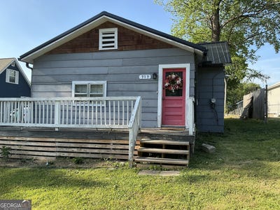 /international/us/717-w-12th-street-chickamauga-ga-110107403376/