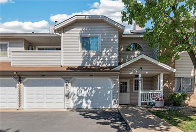 /international/us/4061-maureen-drive-ne-columbia-heights-mn-110108190164/
