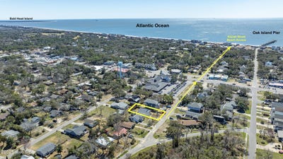 /international/us/414-keziah-street-oak-island-nc-110098047935/