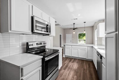 /international/us/827-w-ellis-street-sherman-tx-110120614541/