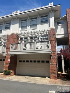 /international/us/933-gracie-way-charlotte-nc-110107795134/