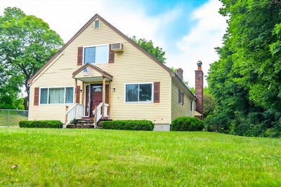 /international/us/95-n-lowell-st-methuen-ma-110100322428/