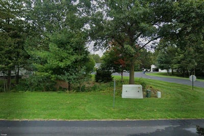 /international/us/5611-fairview-court-fruitport-mi-110107928461/