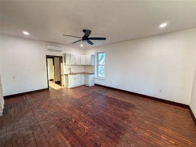 /international/us/107-e-stone-street-collinsville-tx-110106673268/
