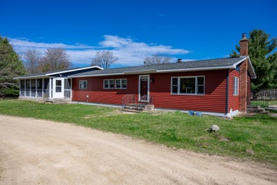 /international/us/w5254-mcnally-road-necedah-wi-110099232999/?lang=en