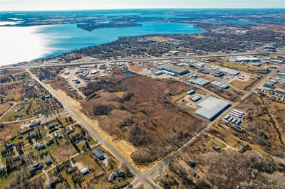 /international/us/1240-randolph-road-detroit-lakes-mn-110106297154/