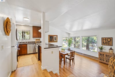 /international/us/3501-35th-ave-oakland-ca-110108723503/