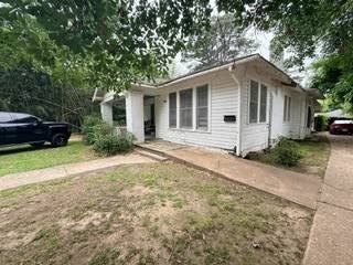 /international/us/217-calhoun-magnolia-ar-110108174662/