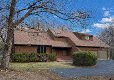 /international/us/580-mountain-st-sharon-ma-110107172970/