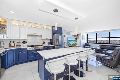 /international/us/7002-jfk-blvd-e-guttenberg-nj-110104925723/