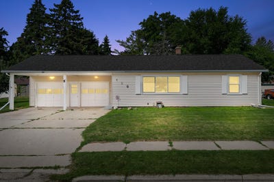/international/us/120-n-bruns-ave-plymouth-wi-110101257155/