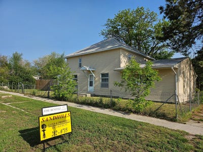 /international/us/201-e-3rd-street-rushville-ne-110097327014/