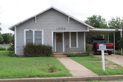 /international/us/1008-10th-street-ballinger-tx-110100754187/