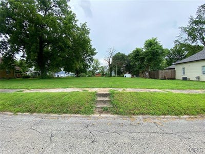 /international/us/311-e-pine-street-percy-il-110100927260/