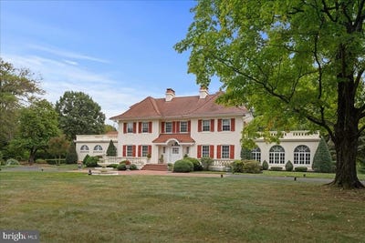 /international/us/2185-s-easton-road-doylestown-pa-110098159241/