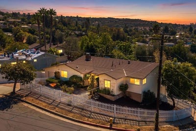 /international/us/7970-lemon-cir-la-mesa-ca-110120553321/