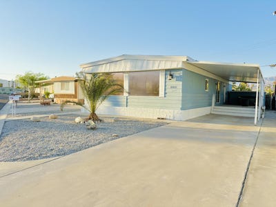 /international/us/32610-southern-hills-avenue-thousand-palms-ca-110101065400/