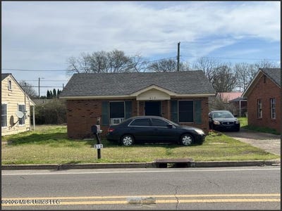 /international/us/812-20th-street-columbus-ms-110106239257/