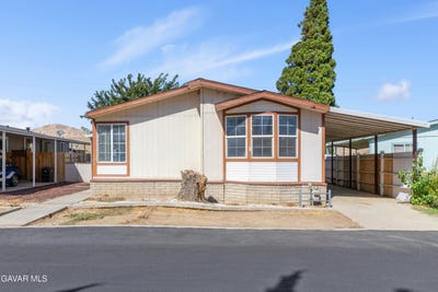 /international/us/14556-e-tehachapi-boulevard-tehachapi-ca-110110243135/