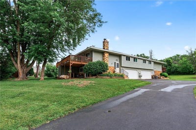 /international/us/12305-oak-leaf-court-burnsville-mn-110100927285/