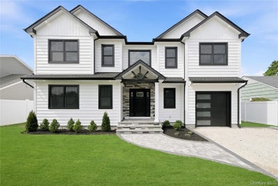 /international/us/3569-roger-drive-wantagh-ny-110108066702/