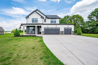 /international/us/2847-lebanon-road-pendleton-sc-110101349792/?lang=en