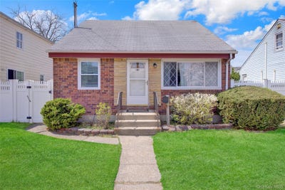 /international/us/181-n-3rd-street-bethpage-ny-110107433083/