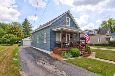 /international/us/3028-monroe-saginaw-mi-110101213351/