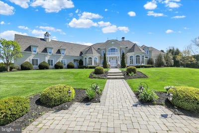 /international/us/1000-bluestone-drive-lititz-pa-110108393665/