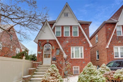/international/us/2445-yates-avenue-bronx-ny-110096812737/