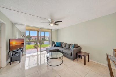 /international/us/2700-sunrise-lakes-drive-w-sunrise-fl-110110322830/