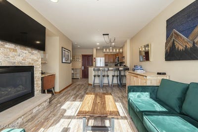 /international/us/201-zephyr-way-winter-park-co-110106205128/