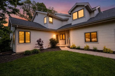/international/us/942-s-park-ave-fond-du-lac-wi-110108478045/