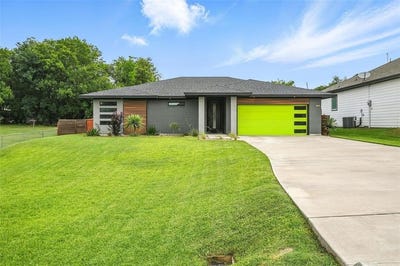 /international/us/330-w-morris-street-rhome-tx-110100674394/