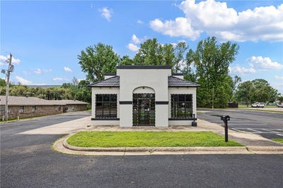/international/us/508-e-8th-street-danville-ar-110107666437/