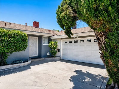 /international/us/16404-mayall-street-north-hills-ca-110108444390/