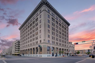 /international/us/219-central-avenue-nw-albuquerque-nm-110100324852/