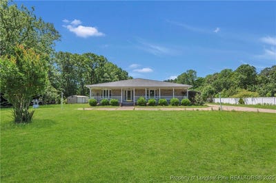 /international/us/2544-tucker-road-eastover-nc-110099291150/