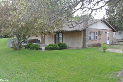 /international/us/806-maple-street-ida-grove-ia-110107663610/