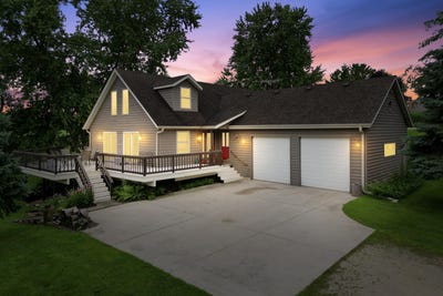 /international/us/8230-county-highway-w-kewaskum-wi-110100997492/