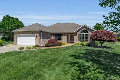 /international/us/6182-ranch-view-drive-n-east-amherst-ny-110108477537/